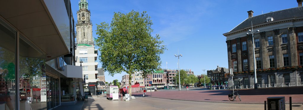 Grote Markt, Groningen, Netherlands by wsbherta