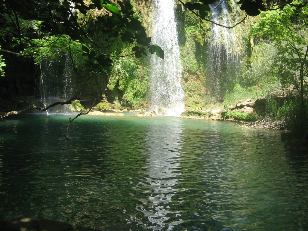 Kurşunlu Waterfall by yusufisler