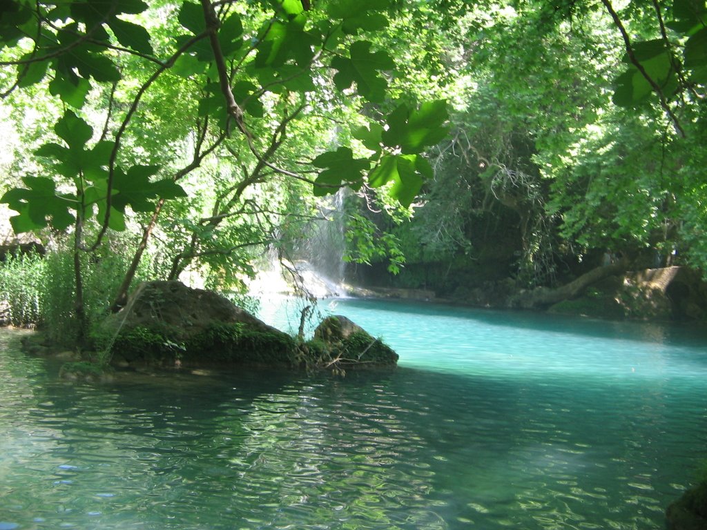 Kurşunlu Waterfall by yusufisler