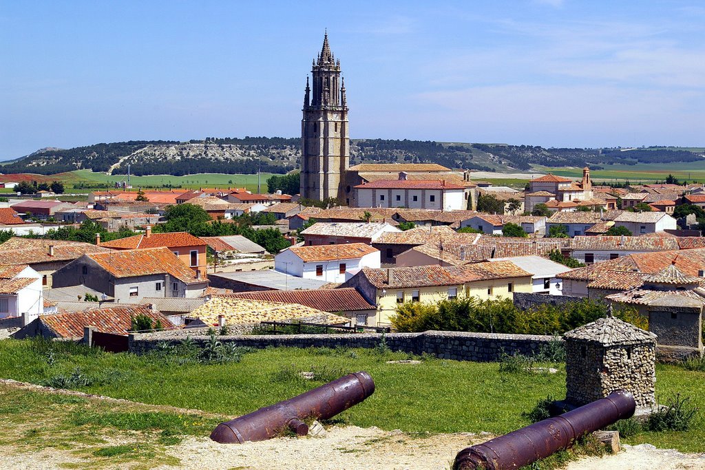 Ampudia, Palencia, España by Antonio Alba