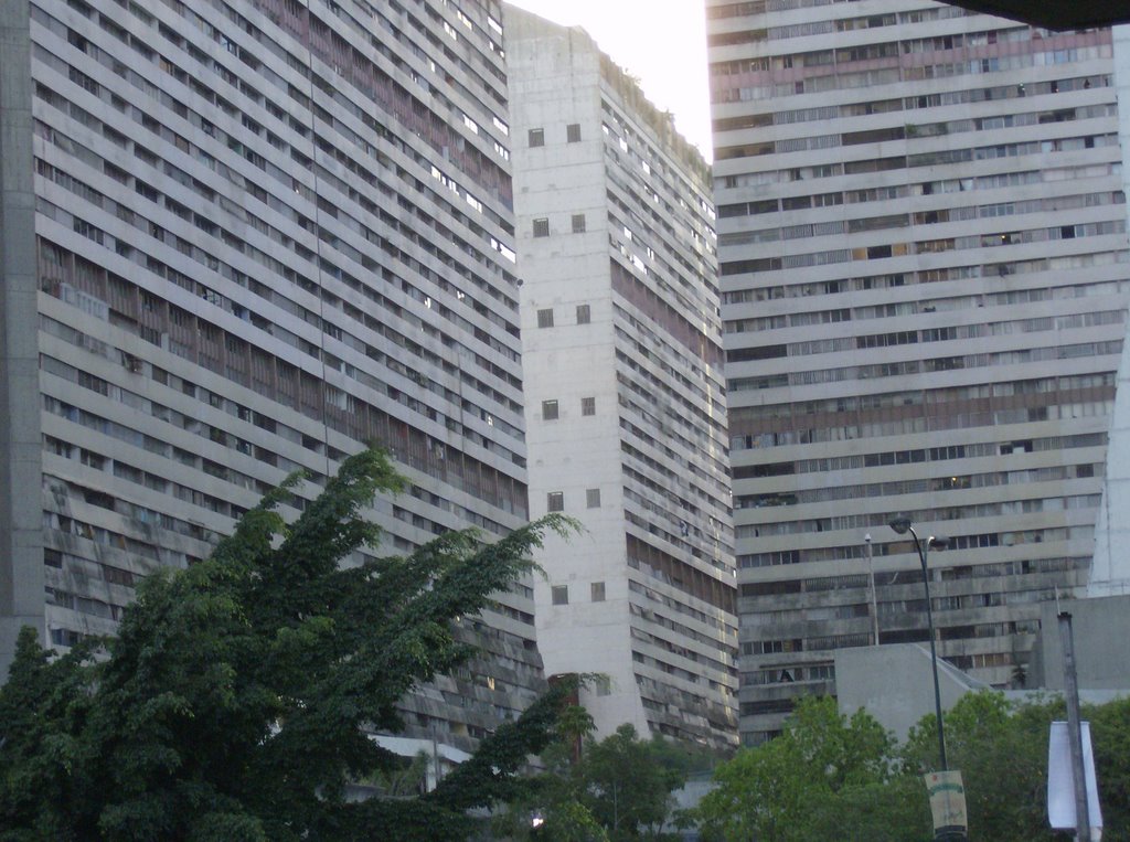 El Conde, Caracas, Capital District, Venezuela by edgrcitico