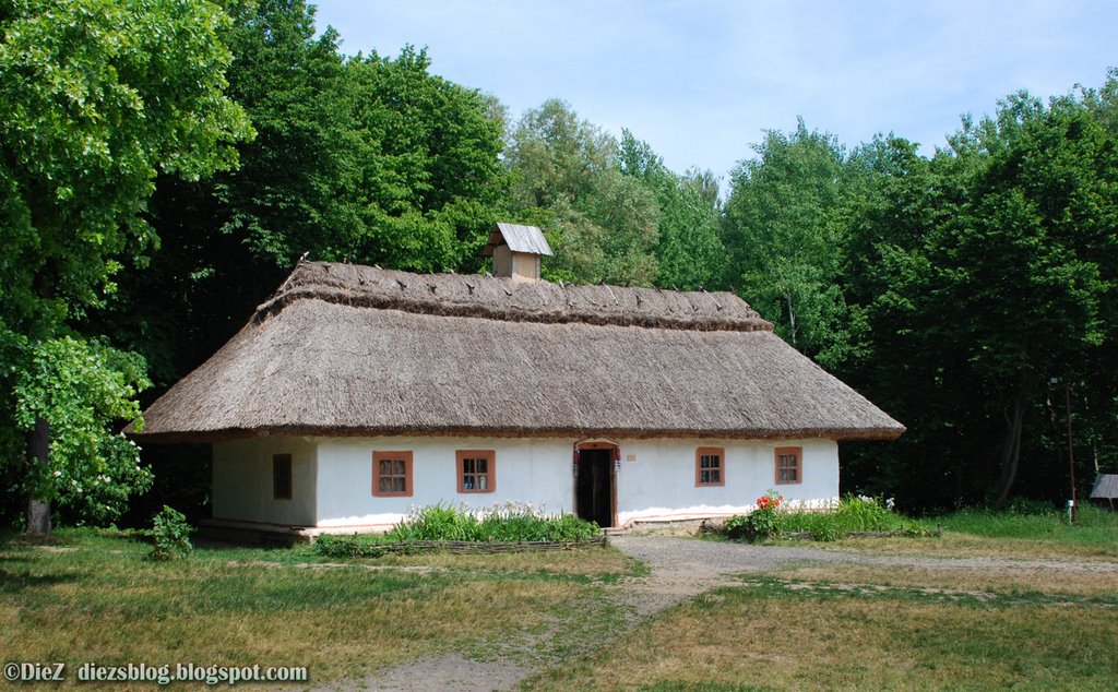 Ukrainian Hata in Architectural Museum "Pyrohovo" by Dmytro Mantula