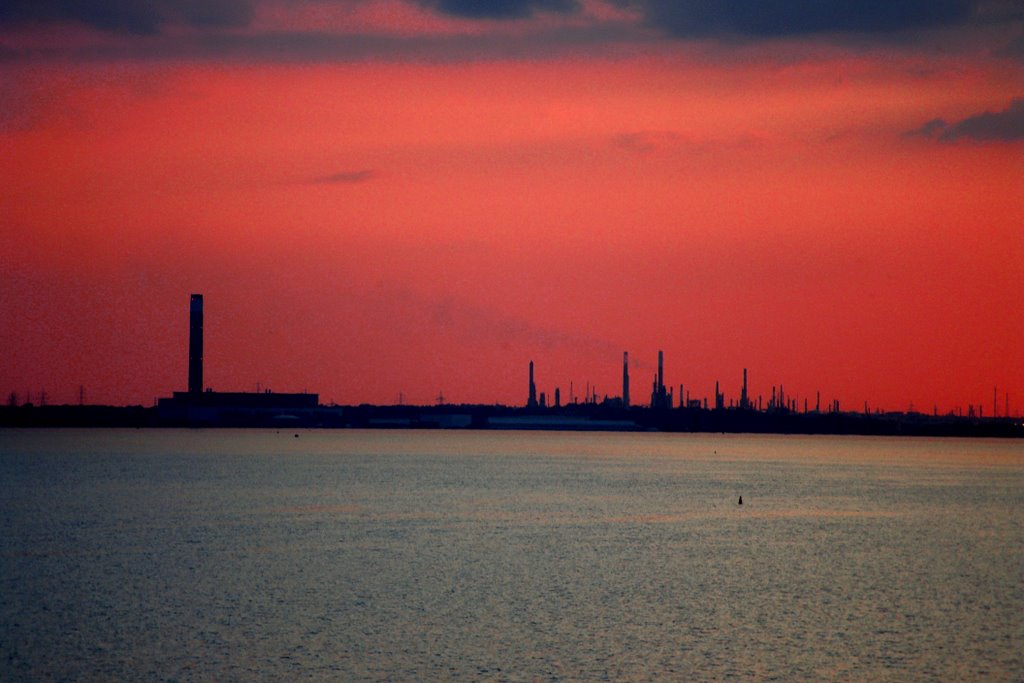 Fawley sunset from Lee-on-the-Solent by TonyWalker Studio4t1