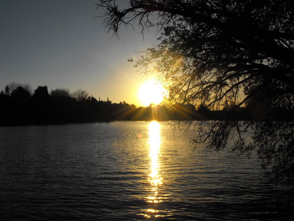 Sunset at Emmarentia Dam by d'Urban