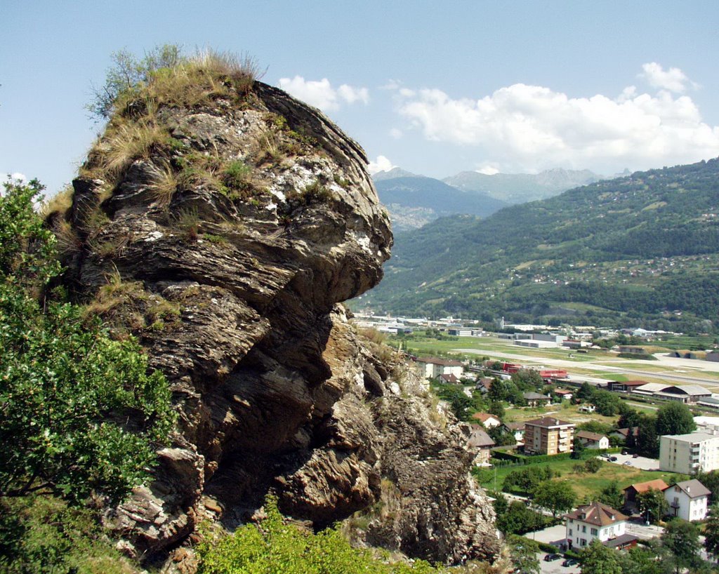 Sion - colline de Maladère by Charly-G. Arbellay