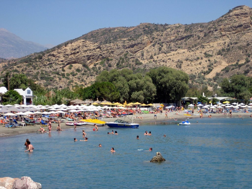 Agia Galini - beach by Koundourakis Christoforos