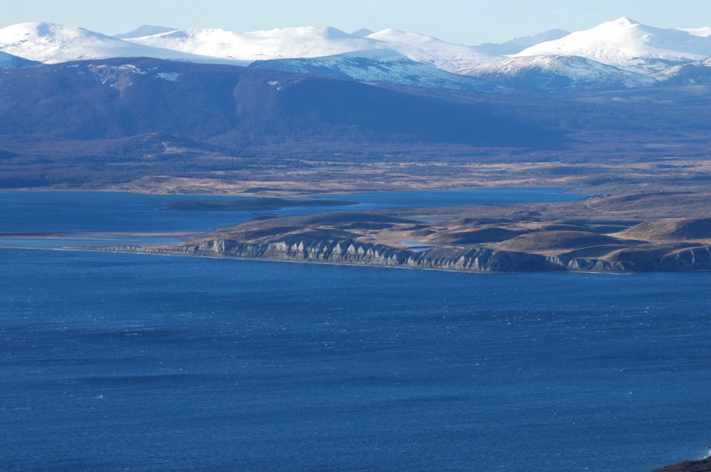 "El Fronton" de la Isla Gable - Canal Beagle by orjain