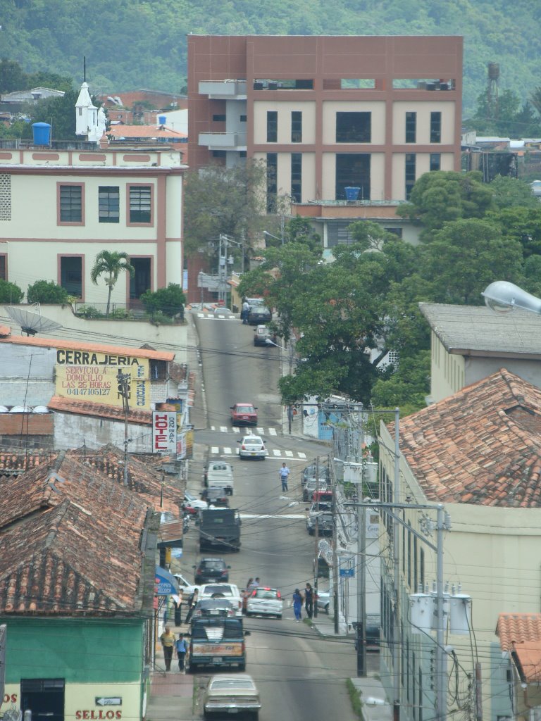 Zona del centro, San Cristóbal by Oscar Chacón