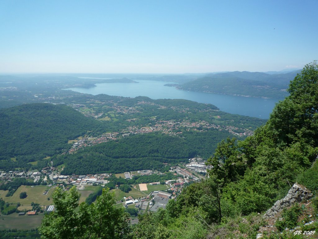 Panorama dal Sasso di Ferro sul Lago Maggiore by Gabriele Bistoletti