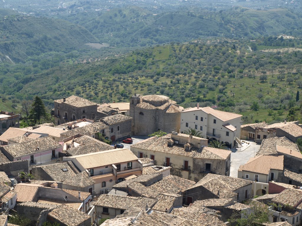 Gerace by Hans R. van der Woud…