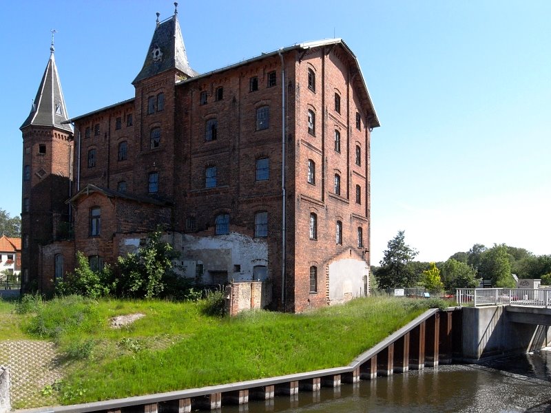 Wassermühle in Bützow by chpagenkopf