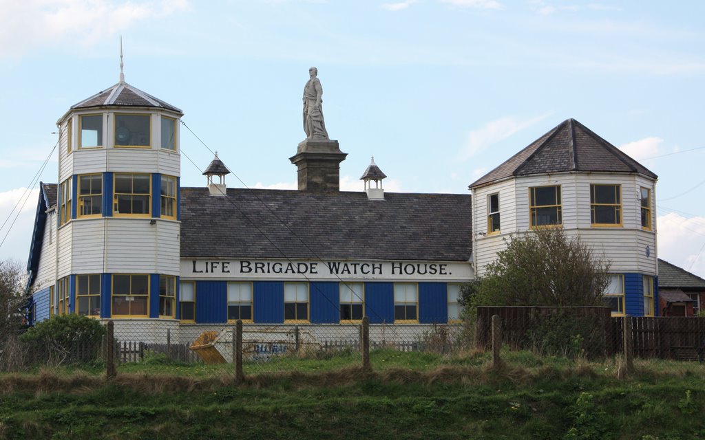 Tynemouth Life Brigade Watch House by gvart