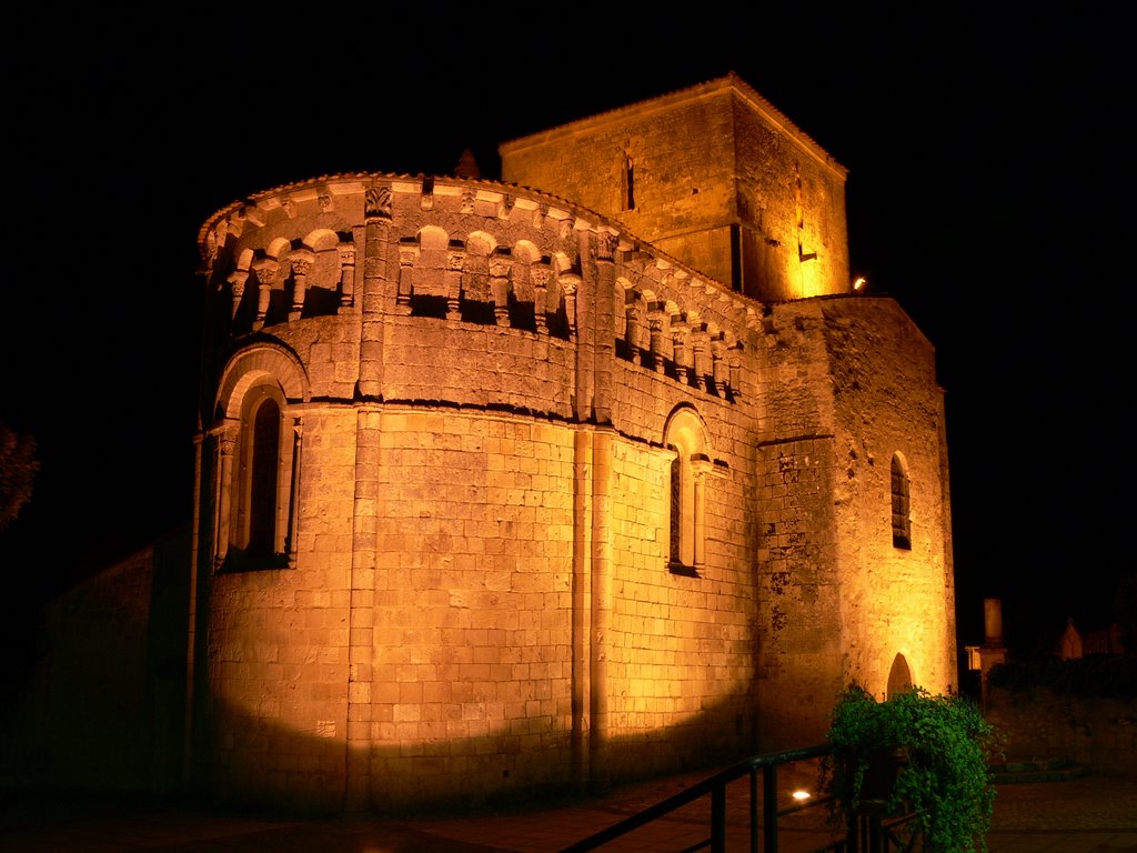 Église de Vaux-sur-Mer (XIIème siècle) by JCLB