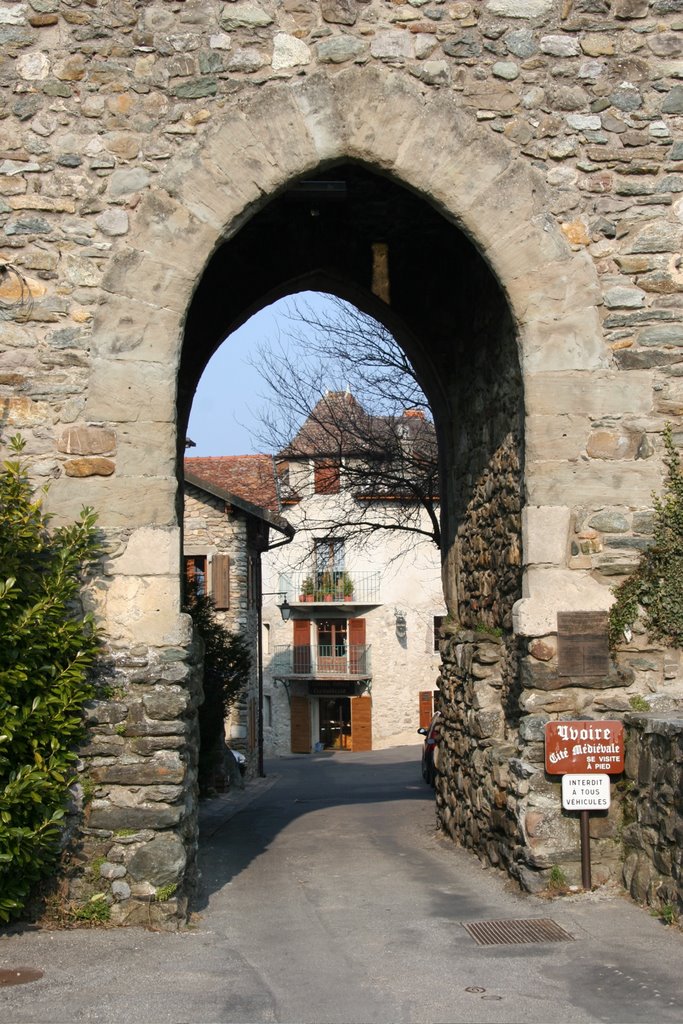 Porte ouest by Fanfoué