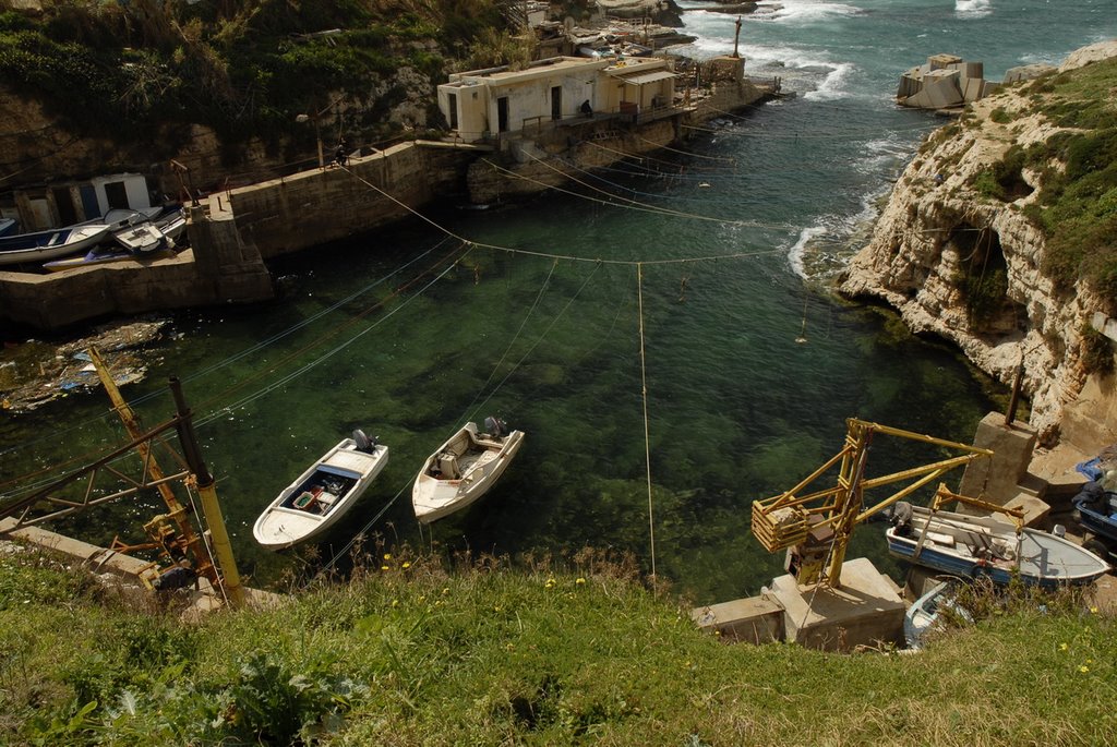 Raoucheh, Bayrut, Lebanon by daniel.botezatu