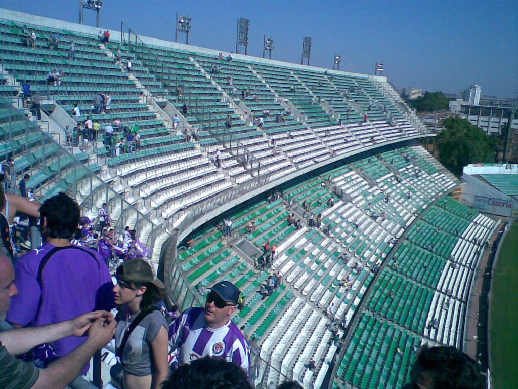 Estadio Ruiz de Lopera by Casitaspucela