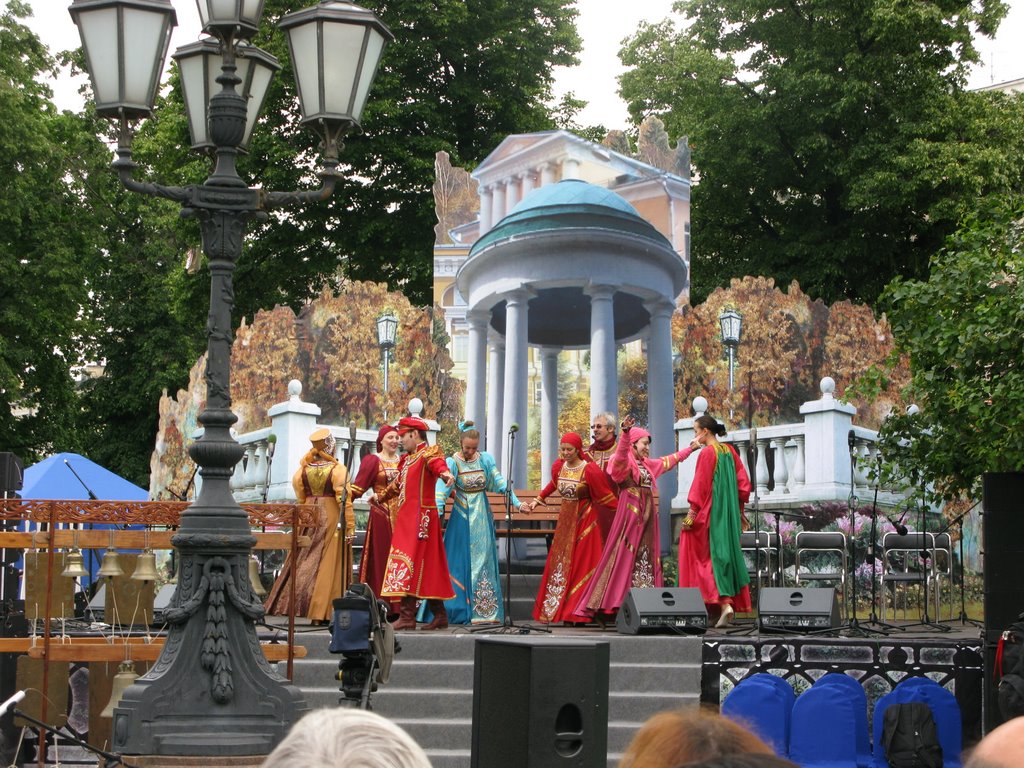 Пл.А.С. Пушкина, 06 июня 2009, Москва, Россия. by Oleg Yu.Novikov