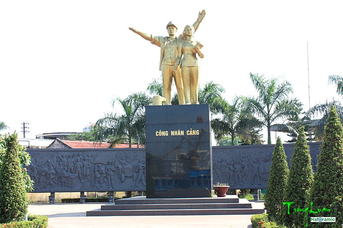 Haiphong Main port by Trọng Luân