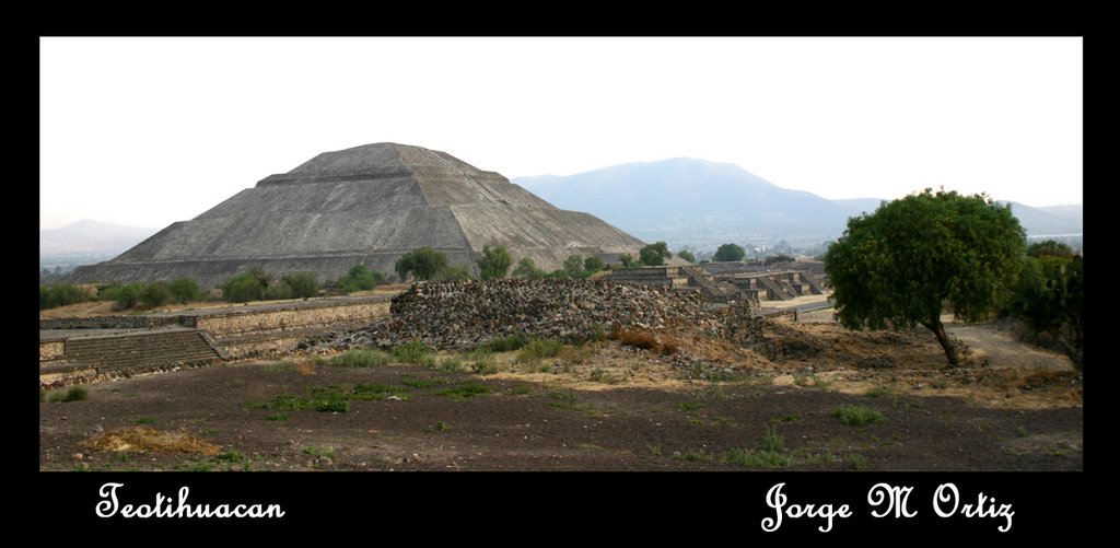 Teotihuacan II by Jorge Mario Ortiz