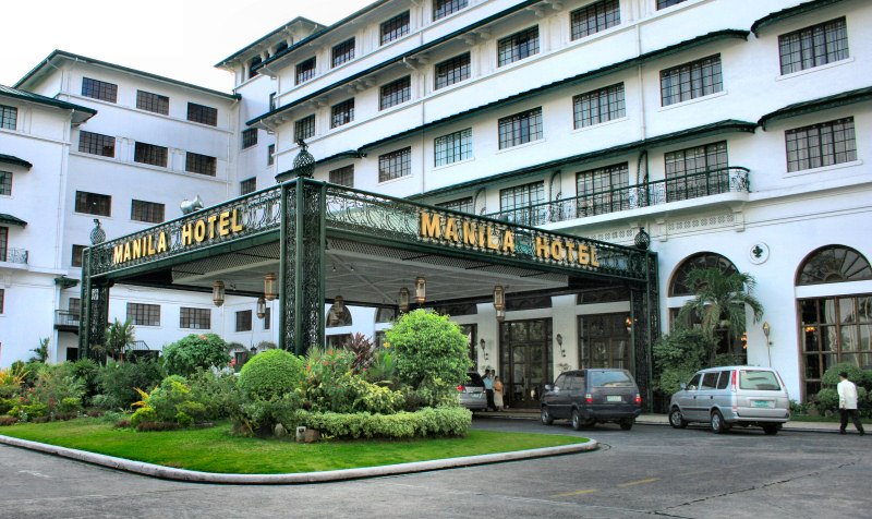 The Manila Hotel Entrance by Edgar J. Ediza