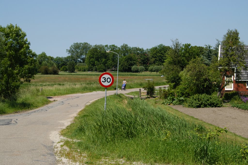 Opwierderweg by Netty van der Deen - Flikkema