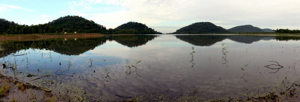 Hồ Đắk Min (lake) - Krông Na, Buôn Đôn by rongcoithit