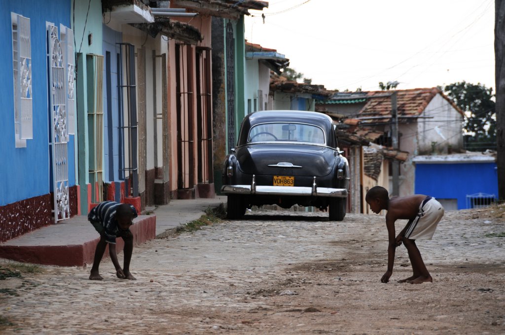 Giochi di bambini, Trinidad by paolo biffi