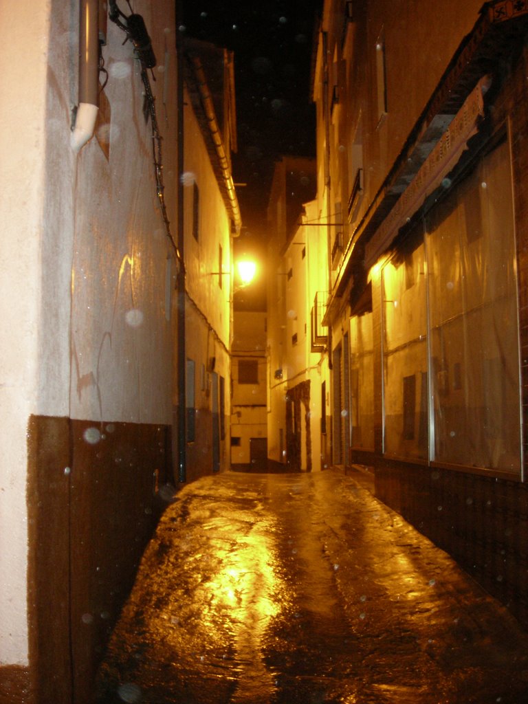 Calle de Losar. Noche de Noviembre de 2006 by viajeroandaluz