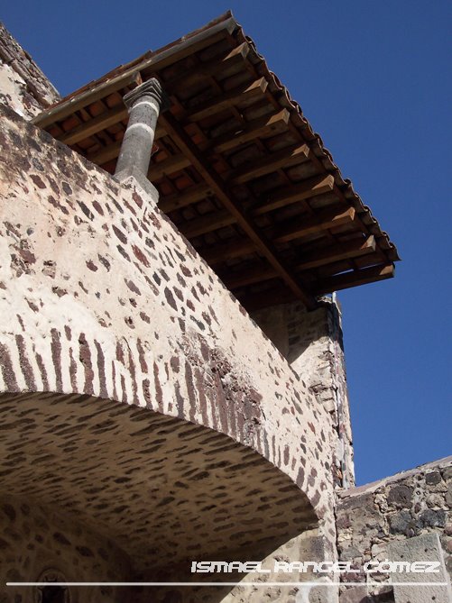 ESCALERA CONVENTO DE SAN AGUSTÍN, ACOLMAN, EDO. MEX. by Ismael Rangel Gómez