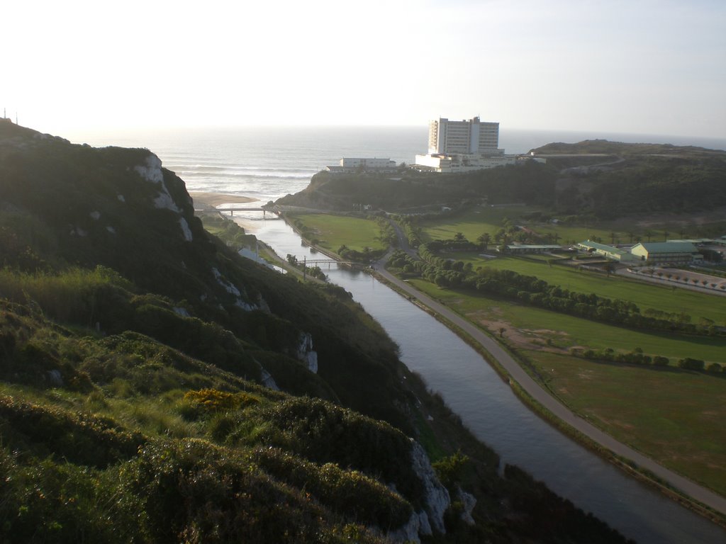 Foz rio Alcabrichel by Pedro Man. Lou. Fern…