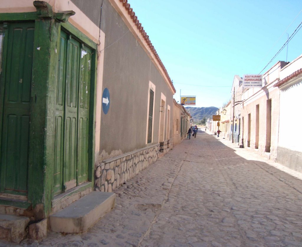 Calle de Humahuaca, Jujuy by Izhak el Dragontosau…