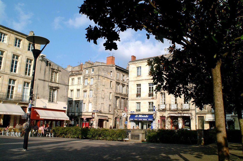 Place Camille Juillan by Franck Cazaux