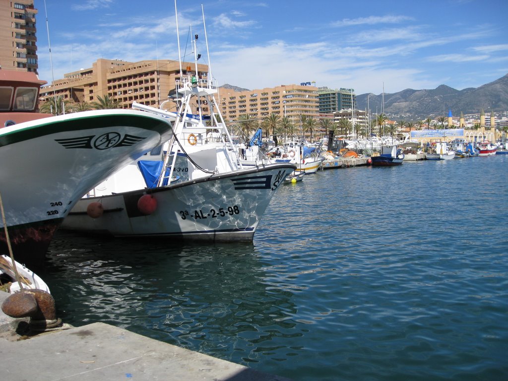 Looking to Fuengirola from the harbour by norscot