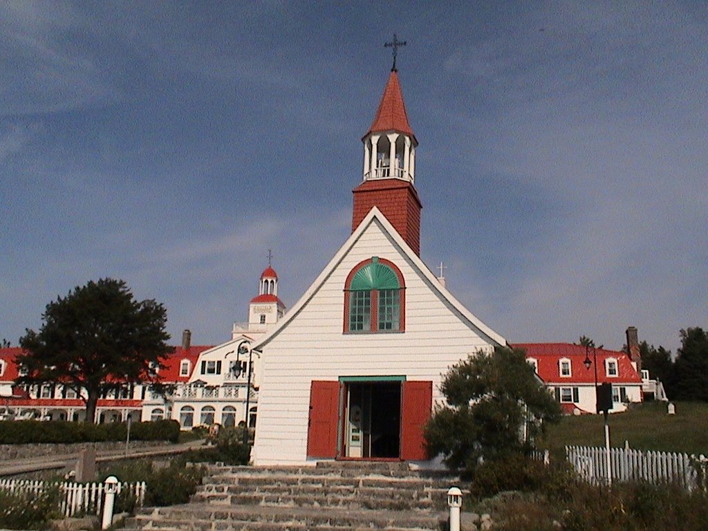 Church of Tadoussac by fabiovgomez