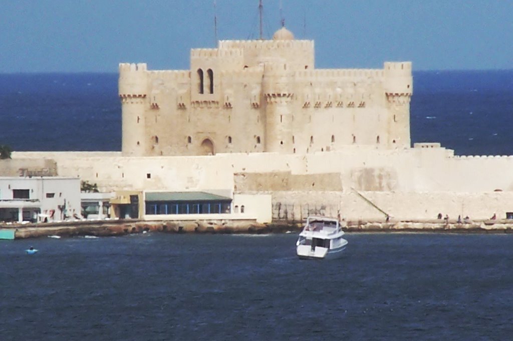 Qaitbai Castel, East port - Alexandria by Yasser El-Rasoul