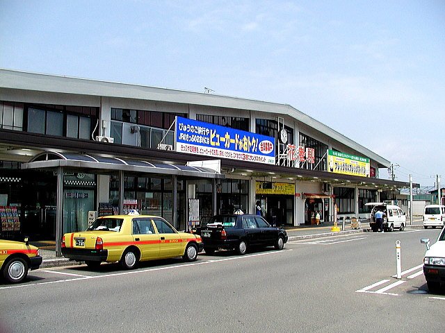 JR東北本線　花巻駅（外観） by artwing.biz