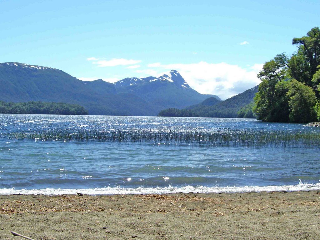 Lago Espejo by Pablo Diego Di Marti…