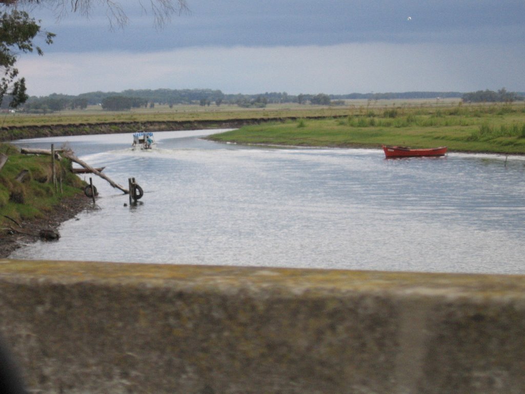 Arroyo valizas by bik2009