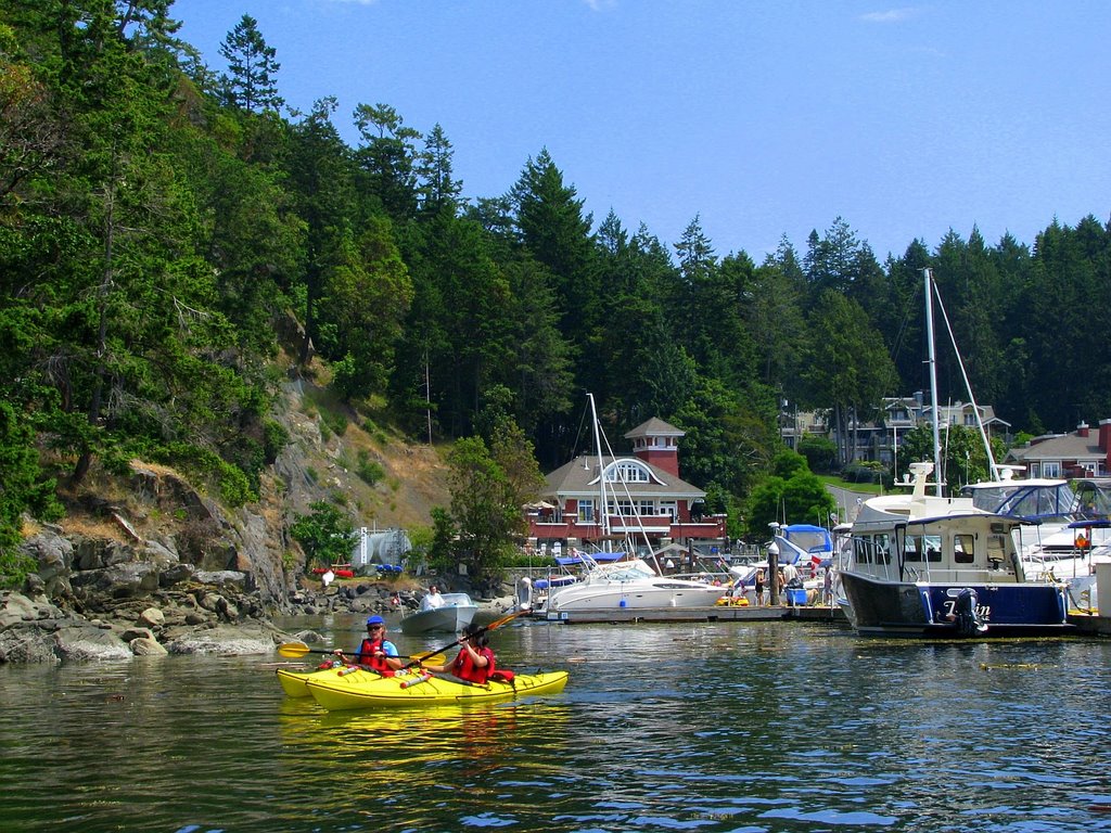 Kayaking at Poet's by Nawitka