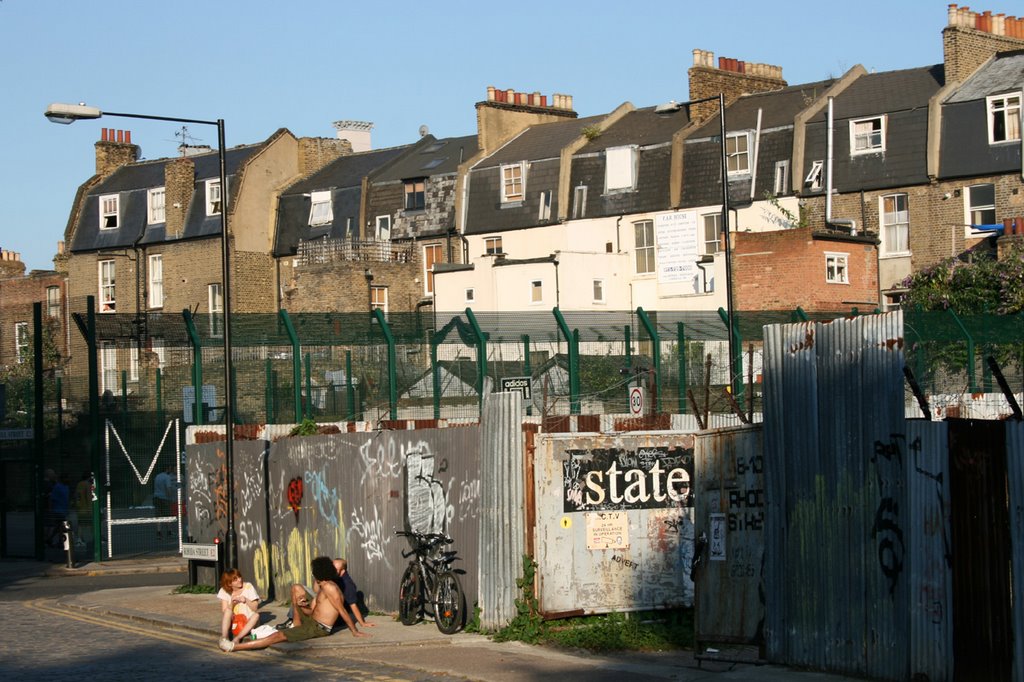 Rhoda St, East London by Florian G.