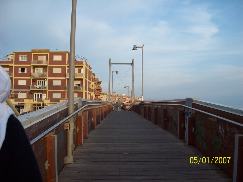 PONTE LUNGOMARE LADISPOLI by mattia_ladispoli