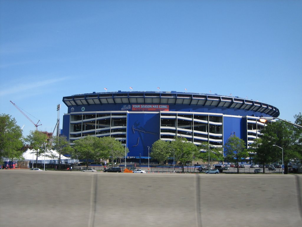 SHEA STADIUM by LAVAMONKEY