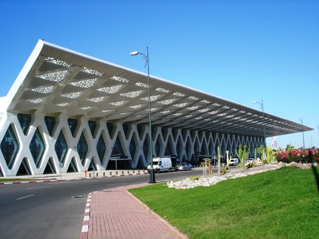 Aeroport de Marrakech menara by harbily