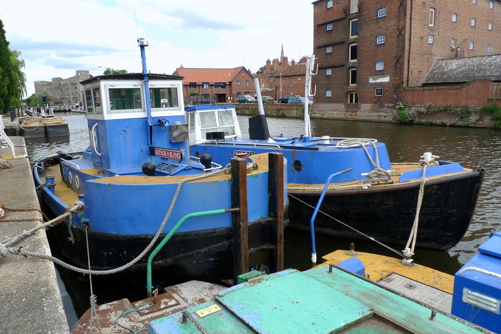 Newark canal by James Greig