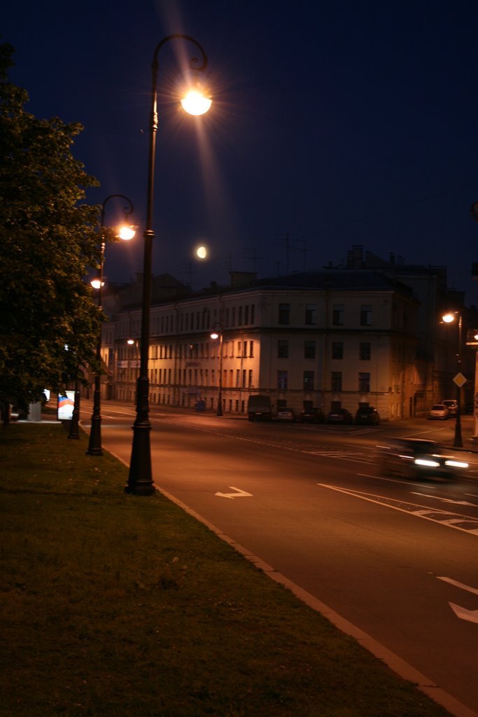 Vasileostrovsky District, St Petersburg, Russia by Vladimir Belaev