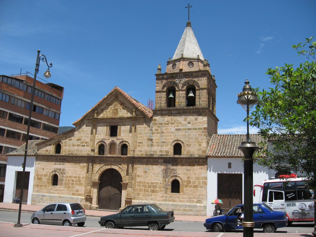 Templo de Santa Clara, Catedral Arquidiócesis de Nueva Pamplona by Silvano Pabón Villamizar