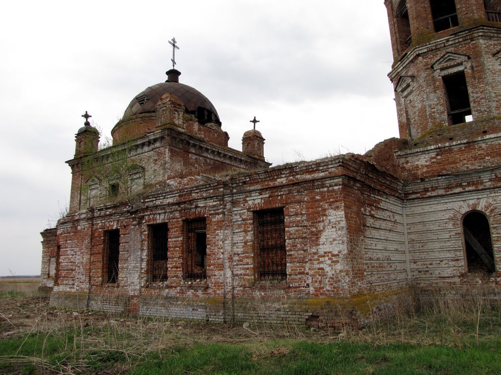 Руины церкви. Щербеть,Tatarstan (Russia) by Nicolay Zelm