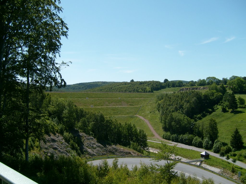 Lauenstein Hochwasserrückhaltebecken by Andreas Schumann