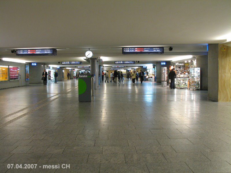 (messi07) Bahnhof Bern – Geleiseunterführung  [160°] by ©polytropos