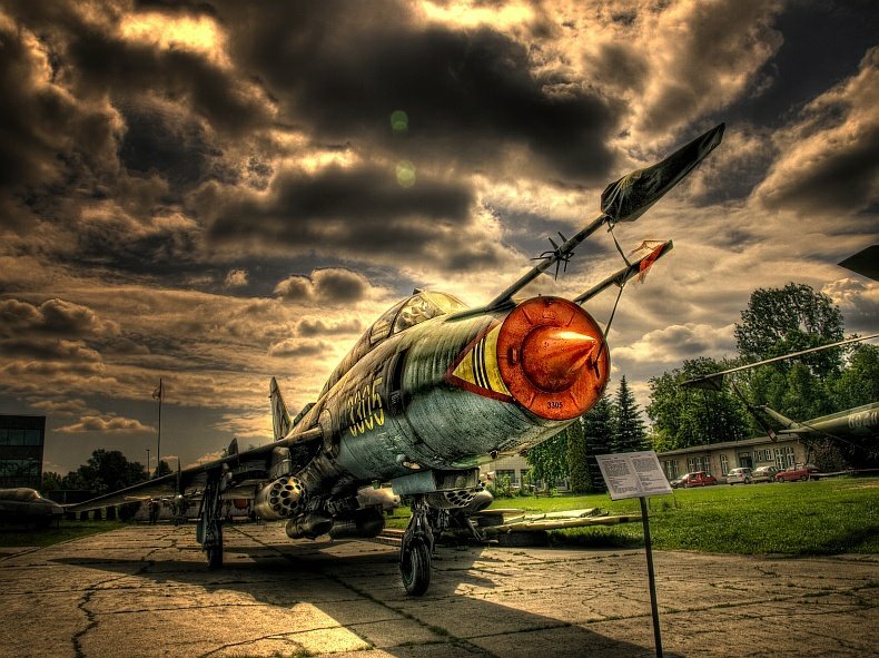 A-7 Corsair Muzeum Lotnictwa Polskiego Su-22 by jaceknawrot1970